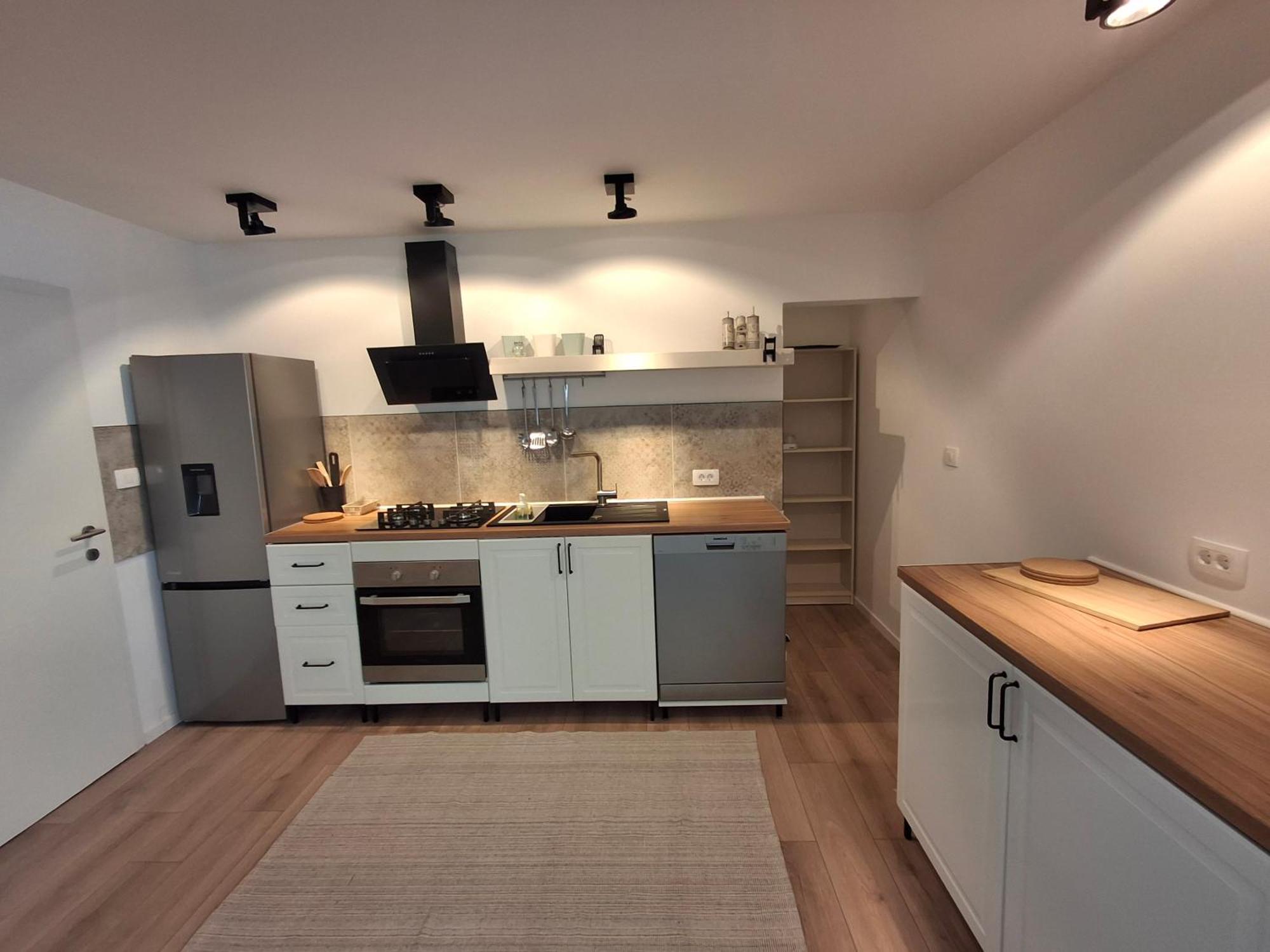 Apartmani Alma PUY Eksteriør bilde